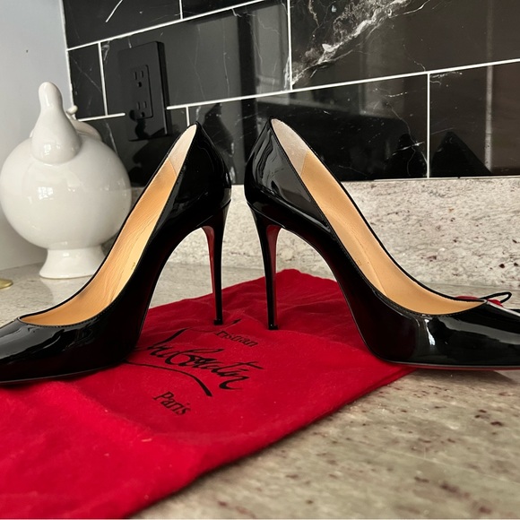 Like new Christian Louboutin 35.5 - Picture 6 of 7